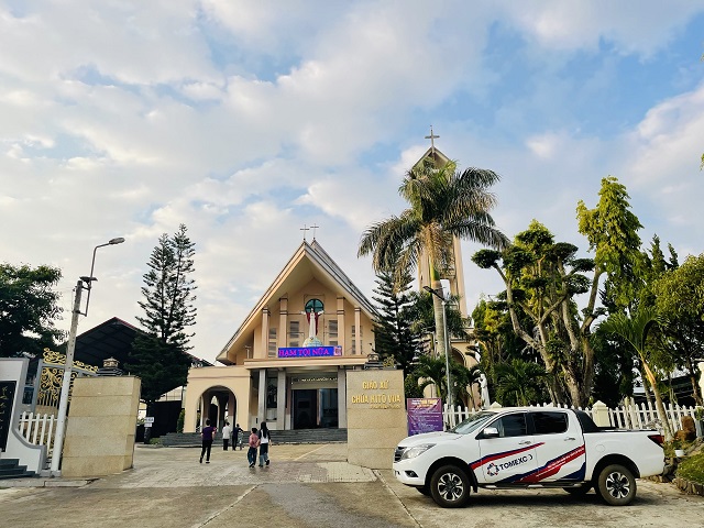 Công trình lắp đặt quạt trần HVLS tại Giáo xứ Chúa Kitô Vua