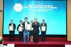 Tomexco Đạt Giải “Giải Pháp Công Nghệ Hiệu Quả Năng Lượng Đổi Mới Sáng Tạo 2025”