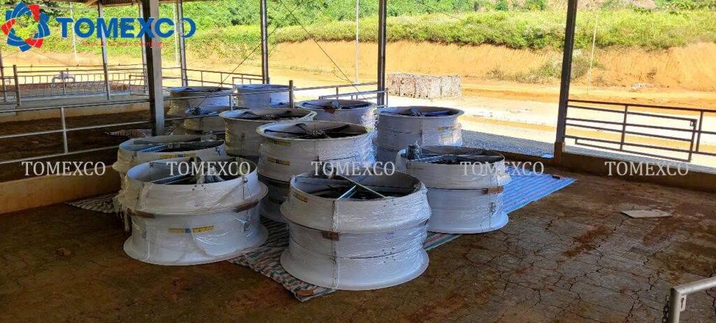 quạt thông gió chuồng trại